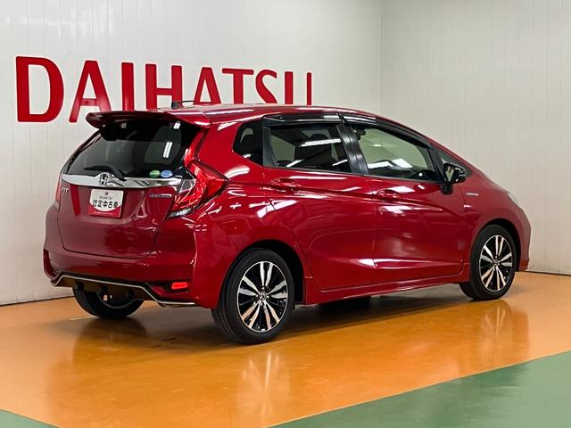 フィットハイブリッドＳ　ホンダセンシング　ナビ　ドラレコ　Ｂカメラ　ＥＴＣ衝突被害軽減ブレーキ　ナビ　ドラレコ　Ｂカメラ　ＥＴＣ　Ｐスタート　ＵＳＢ接続端子　ステアリングスイッチ　クルーズコントロール　パドルシフト　電動格納ミラー　パワーウィンドウ　キーフリー（神奈川県）の中古車