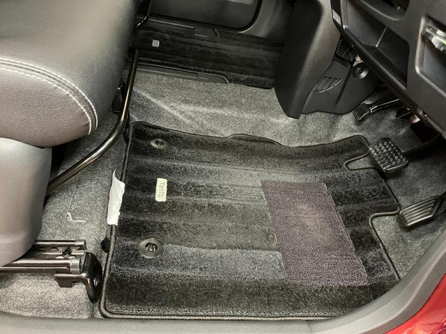 タントカスタムＲＳ　トップエディションＳＡIIスマアシ　ミラクルオープンドア　Ｂカメラ　両側オートスライドドア　ステアリングスイッチ　ＵＳＢ接続端子　Ｐスタート　横滑り防止機能　誤発進抑制機能　ＥＴＣ　電動格納ミラー　キーフリー（神奈川県）の中古車