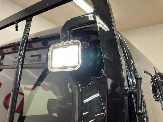 ハイゼットトラックジャンボエクストラ　４ＷＤ　カーナビ　ＥＴＣサポカーＳワイド適合　三方開　ＣＶＴ　エアコン　Ｐスタート　アクセサリーソケット　アイドリングストップ　コーナーセンサー　荷台作業灯　電動格納ミラー　キーフリー（神奈川県）の中古車