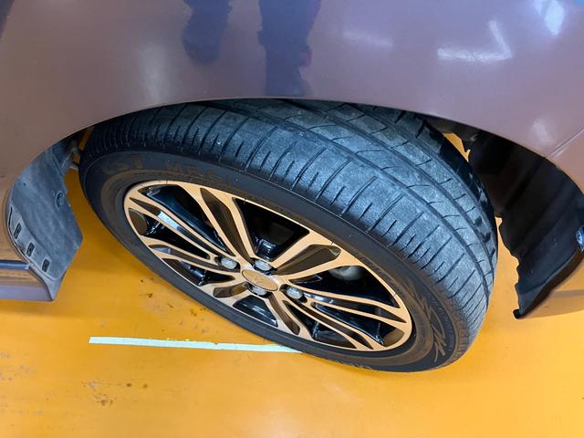 タントカスタムRS トップエディションSAIIIサポカーSワイド適合 ステアリングスイッチ 両側オートスライドドア Pスタート 運転席シートヒーター アイドリングストップ 横滑り防止機能 誤発進抑制機能 オートハイビーム キーフリー(神奈川県)の中古車