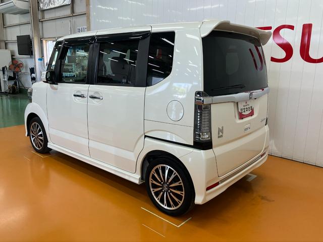 Ｎ−ＢＯＸカスタムＧ・ターボＬパッケージ　ナビ　Ｂカメラ　ドラレコ　キーフリー衝突軽減ブレーキシステム　ドラレコ　ナビ　Ｂカメラ　ステアリングスイッチ　クルーズコントロール　Ｐスタート　ＥＴＣ　パドルシフト　両側オートスライドドア　電動格納ミラー　パワーウィンドウ　キーフリー（神奈川県）の中古車