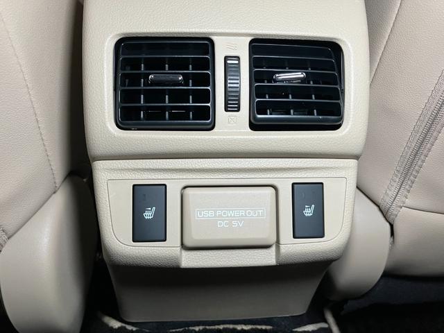 レガシィＢ４リミテッド　４ＷＤ　カーナビ　パワーシート４ＷＤ　衝突被害軽減ブレーキシステム　Ｂカメラ　全席シートヒーター　ステアリングスイッチクルーズコントロール　パドルシフト　電動パーキングブレーキ　ＵＳＢ接続端子　ブラインドスポットモニター（神奈川県）の中古車