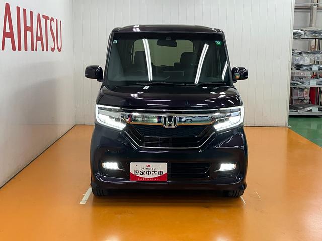 Ｎ−ＢＯＸカスタムＧ・ＥＸターボホンダセンシング　ナビ　Ｂカメラ　Ｐスタート衝突軽減ブレーキシステム　Ｂカメラ　ナビ　ステアリングスイッチ　オートクルーズコントロール　Ｐスタート　両側オートスライドドア　ＥＴＣ　誤発進抑制装置　レーンアシスト　電動格納ミラー　キーフリー（神奈川県）の中古車