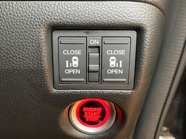 Ｎ−ＢＯＸカスタムＧ・ＥＸターボホンダセンシング　ナビ　Ｂカメラ　Ｐスタート衝突軽減ブレーキシステム　Ｂカメラ　ナビ　ステアリングスイッチ　オートクルーズコントロール　Ｐスタート　両側オートスライドドア　ＥＴＣ　誤発進抑制装置　レーンアシスト　電動格納ミラー　キーフリー（神奈川県）の中古車