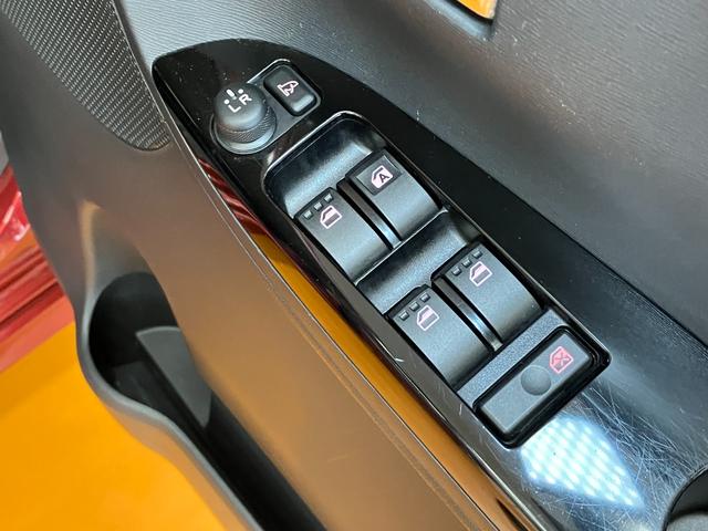 タントカスタムRS SAスマアシ ミラクルオープンドア 両側オートスライドドア Bカメラ ステアリングスイッチ Pスタート エコアイドル 横滑り防止機能 誤発進抑制機能 ETC 電動格納ミラー キーフリー(神奈川県)の中古車