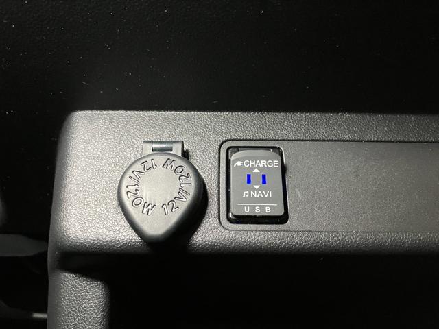 ブーンシルク　ＳＡIIIサポカーＳワイド適合　ドラレコ　パノラマモニター対応　ステアリングスイッチ　ＵＳＢ接続端子　アイドリングストップ　コーナーセンサー　オートハイビーム　横滑り防止機能　誤発進抑制機能　ＥＴＣ　キーフリー（神奈川県）の中古車