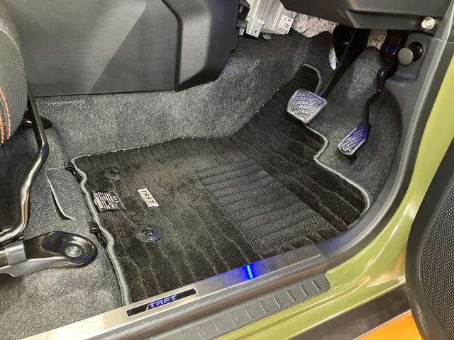 タフトＧターボ　カーナビ　ワイヤレス充電器　ＵＳＢ接続端子サポカーＳワイド適合　ドラレコ　パノラマモニター対応　スカイフィールトップ　電動パーキングブレーキ　全車速追従機能付ＡＣＣ　ステアリングスイッチ　シートヒーター　ＵＳＢ接続端子　ワイヤレス充電器（神奈川県）の中古車