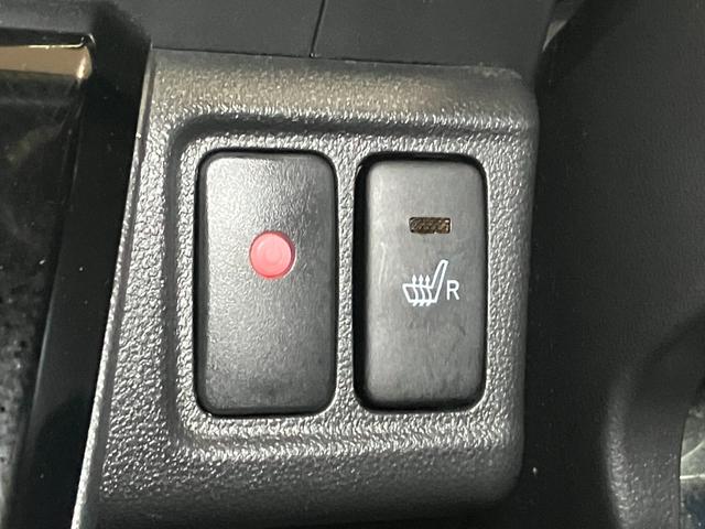 キャストスポーツＳＡIIスマアシ　Ｂカメラ　ステアリングスイッチ　ｍｏｍｏ製革巻きステアリングホイール　パドルシフト　運転席シートヒーター　Ｐスタート　エコアイドル　横滑り防止機能　誤発進抑制機能　ＥＴＣ　キーフリー（神奈川県）の中古車