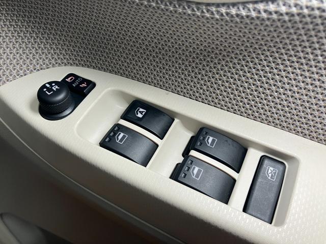 ムーヴＸ　ＳＡII　Ｂカメラ　ナビ　Ｐスタート　キーフリーＢカメラ　ナビ　ステアリングスイッチ　ＵＳＢ・ＨＤＭＩ端子　Ｐスタート　誤発進抑制装置　横滑り防止機能　アイドリングストップ　光軸調整ダイヤル　電動格納ミラー　パワーウィンドウ　キーフリー（神奈川県）の中古車