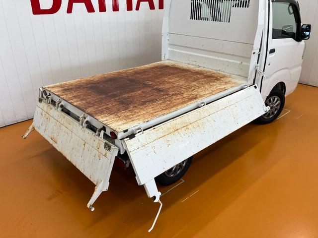ハイゼットトラック多目的ダンプ　５ＭＴ　ドラレコ　４ＷＤ　センターデフロックドラレコ　荷台作業灯　ラジオチューナー　エアコン　アクセサリーソケット　４ＷＤ切り替えスイッチ　センターデフロック　光軸調整ダイヤル　５ＭＴ　ＥＴＣ　アルミホイール（神奈川県）の中古車