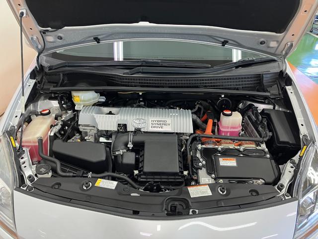プリウスＳ衝突被害軽減ブレーキシステム　ドラレコ　Ｂカメラ　ステアリングスイッチ　オートエアコン　Ｐスタート　電動格納ミラー　パワーウインドウ　ＥＴＣ　キーフリー（神奈川県）の中古車