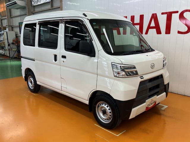 ハイゼットカーゴデラックスＳＡIII　ドラレコ　Ｂカメラ　ナビ　ＥＴＣサポカーＳワイド適合　ドラレコ　Ｂカメラ　オーバーヘッドシェルフ　ナビ　誤発進抑制装置　横滑り防止機能　オートハイビーム　光軸調整ダイヤル　アイドリングストップ　パワーウィンドウ　ＥＴＣ　キーレス（神奈川県）の中古車