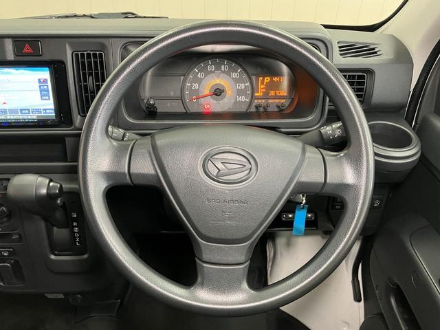 ハイゼットカーゴデラックスＳＡIII　ドラレコ　Ｂカメラ　ナビ　ＥＴＣサポカーＳワイド適合　ドラレコ　Ｂカメラ　オーバーヘッドシェルフ　ナビ　誤発進抑制装置　横滑り防止機能　オートハイビーム　光軸調整ダイヤル　アイドリングストップ　パワーウィンドウ　ＥＴＣ　キーレス（神奈川県）の中古車