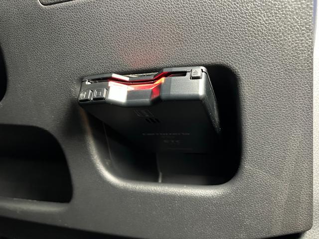 ムーヴカスタムＲＳ　２０ｔｈアニバサリーゴールドＥＤ　ＳＡIIスマアシ　Ｂカメラ　ステアリングスイッチ　カーナビ　オートエアコン　Ｐスタート　エコアイドル　横滑り防止機能　誤発進抑制機能　ＥＴＣ　電動格納ミラー　パワーウインドウ　キーフリー（神奈川県）の中古車