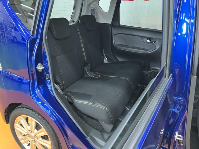 ムーヴカスタムＲＳ　２０ｔｈアニバサリーゴールドＥＤ　ＳＡIIスマアシ　Ｂカメラ　ステアリングスイッチ　カーナビ　オートエアコン　Ｐスタート　エコアイドル　横滑り防止機能　誤発進抑制機能　ＥＴＣ　電動格納ミラー　パワーウインドウ　キーフリー（神奈川県）の中古車