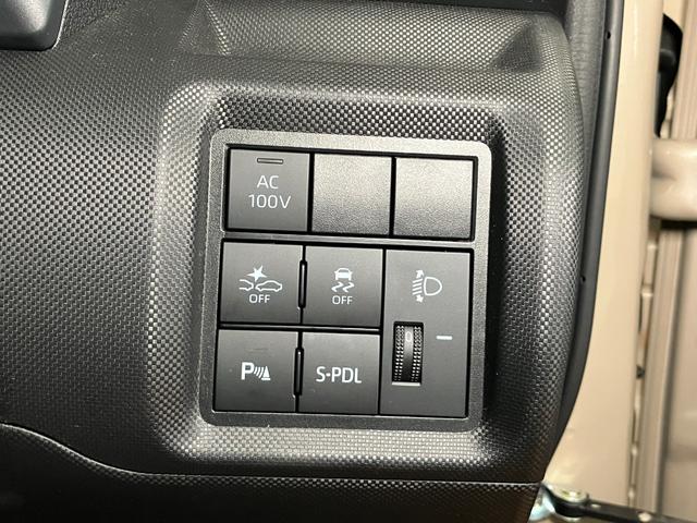 ロッキーX HEVサポカーSワイド適合 ハイブリッド車 パノラマモニター対応 電動パーキングブレーキ USB接続端子 ステアリングスイッチ シートヒーター S−ペダル コーナーセンサー ETC キーフリー(神奈川県)の中古車