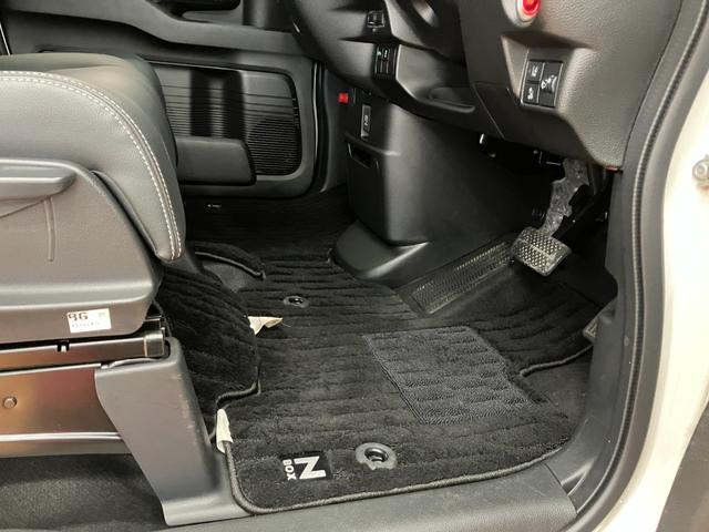 N−BOXカスタムLターボ衝突被害軽減ブレーキシステム ドラレコ Bカメラ 両側オートスライドドア ステアリングスイッチ クルーズコントロール パドルシフト 電動パーキングブレーキ USB接続端子 ETC コーナーセンサー(神奈川県)の中古車