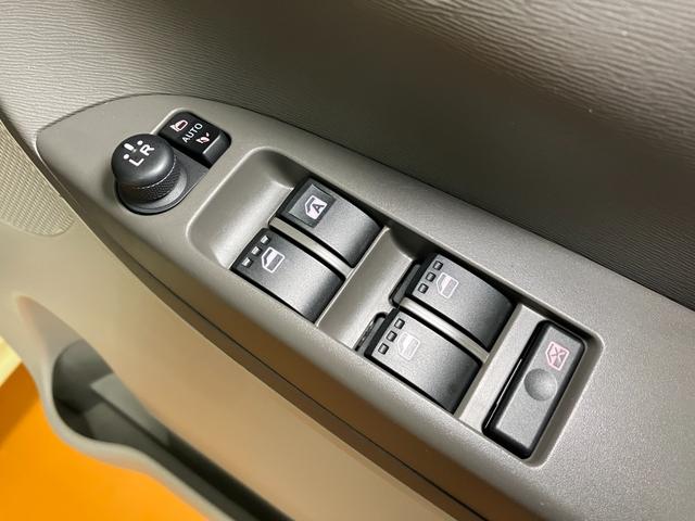 タントXミラクルオープンドア 片側オートスライドドア カーナビ オートエアコン Pスタート エコアイドル 横滑り防止装置 光軸調整ダイヤル 電動格納ミラー パワーウインドウ キーフリー(神奈川県)の中古車