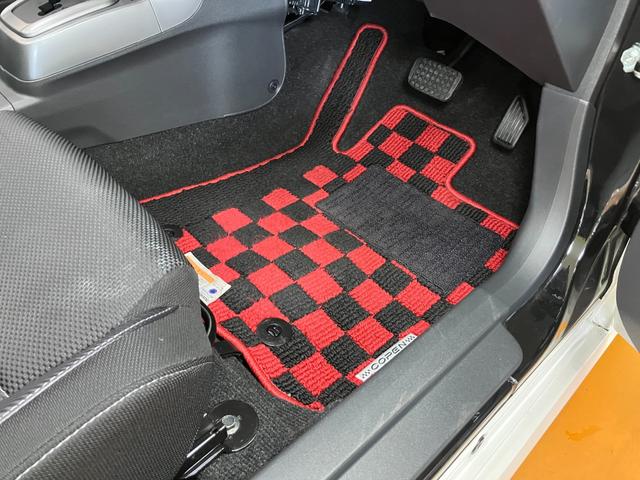 コペンセロオープンカー 二人乗 アクティブトップ ステアリングスイッチ オートエアコン シートヒーター Pスタート ETC アイドリングストップ 横滑り防止装置 スポーツシート キーフリー(神奈川県)の中古車