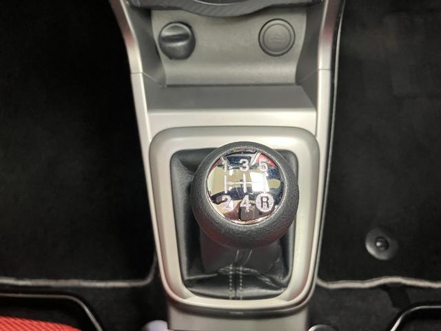 コペンローブオープンカー 二人乗 アクティブトップ ステアリングスイッチ CDチューナー 5段マニュアルシフト Pスタート シートヒーター 横滑り防止装置 スポーツシート キーフリー(神奈川県)の中古車