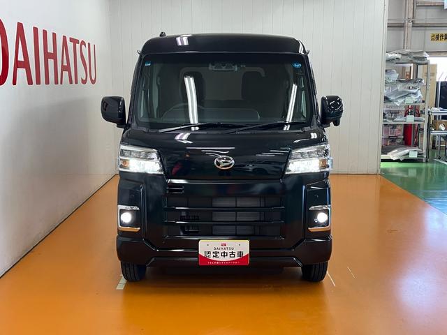ハイゼットカーゴ 中古車 クルーズターボサポカーＳワイド適合　ドラレコ　Ｂカメラ　エアコン　ＵＳＢ接続端子　ＥＴＣ　アプリケーションソケット　Ｐスタート　コーナーセンサー　誤発進抑制機能　電動格納ミラー　パワーウインドウ　キーフリー