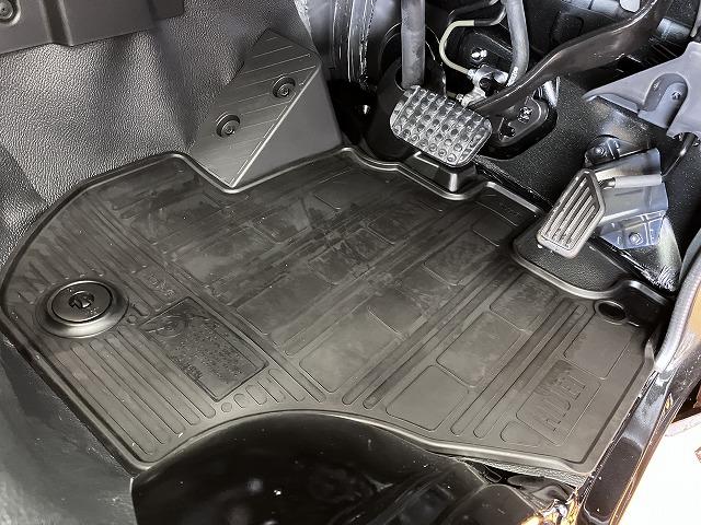 ハイゼットトラックジャンボエクストラ三方開 ゴムマット CVT エアコン Pスタート アクセサリーソケット アイドリングストップ コーナーセンサー 荷台作業灯 電動格納ミラー キーフリー(神奈川県)の中古車