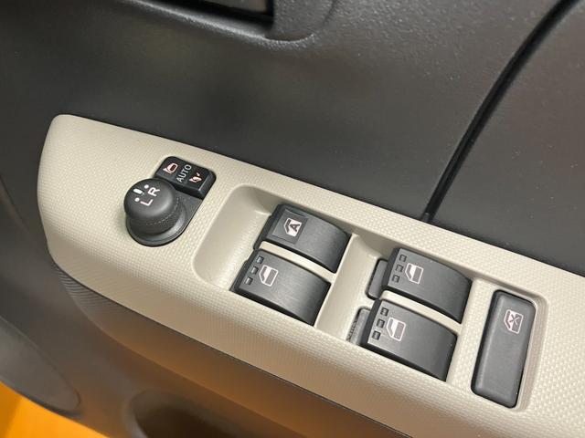 ミラトコットＧ　リミテッド　ＳＡIIIカーナビ　前後ドラレコ　ＵＳＢ接続端子　シートヒーター　ＥＴＣ　パノラマモニター対応　Ｐスタート　コーナーセンサー　アイドリングストップ　オートハイビーム　横滑り防止機能　誤発進抑制機能　キーフリー（神奈川県）の中古車