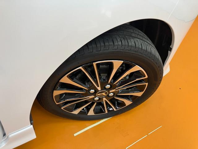 タントカスタムＲＳリミテッドＥＴＣ　パノラマモニター対応　ミラクルオープンドア　全車速追従機能付ＡＣＣ　両側オートスライドドア　電動パーキングブレーキ　ステアリングスイッチ　シートヒーター　オートエアコン　コーナーセンサー（神奈川県）の中古車