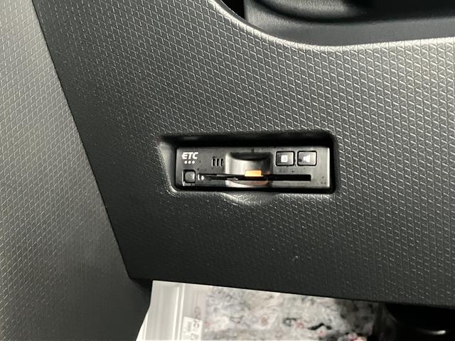 タントカスタムＲＳリミテッドパノラマモニター対応　ＥＴＣ　ミラクルオープンドア　両側オートスライドドア　ミラクルウォークスルー　全車速追従機能付ＡＣＣ　ステアリングスイッチ　シートヒーター　キーフリー（神奈川県）の中古車