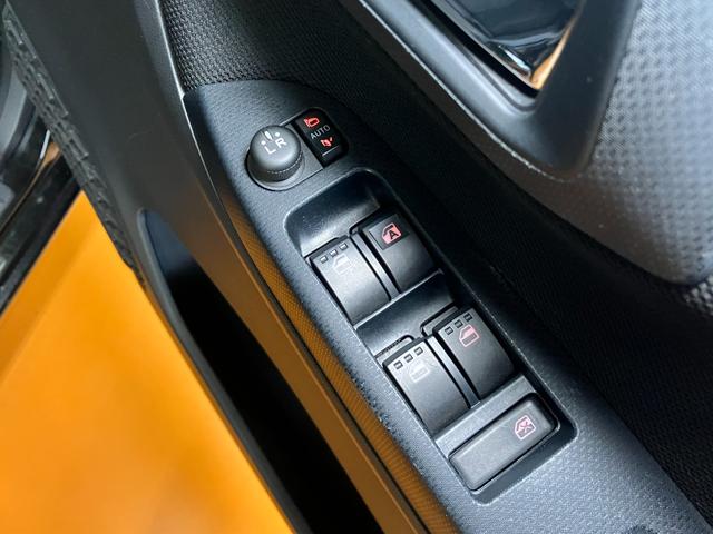 ムーヴXリミテッドII SAIIIドラレコ カーナビ ステアリングスイッチ オートエアコン Pスタート 運転席シートヒーター アイドリングストップ 横滑り防止機能 誤発進抑制機能 オートハイビーム 光軸調整ダイヤル キーフリー(神奈川県)の中古車