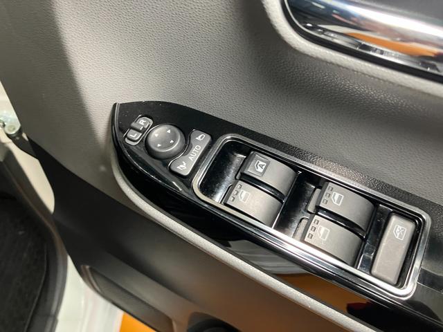 タントカスタムＲＳ　純正カーナビ　前後ドラレコ　ＥＴＣミラクルオープンドア　両側オートスライドドア　電動パーキングブレーキ　Ｕ−ＣＡＲ営業部　ステアリングスイッチ　オートエアコン　コーナーセンサー　キーフリー（神奈川県）の中古車