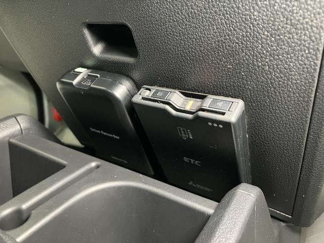 ハイゼットトラックスタンダード ドラレコ ETC ナビ USB キーフリーサポカーSワイド適合 ドラレコ 荷台作業ライト ナビ エアコン Pスタート USB入力端子 電動格納ミラー パワーウィンドウ 誤発進抑制装置 横滑り防止機能 コーナーセンサー ETC キーフリー(神奈川県)の中古車