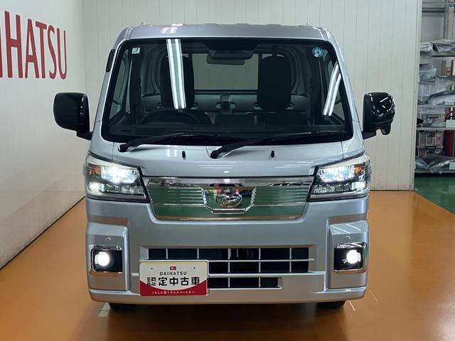 ハイゼットトラック 中古車 ＥＸＴ　サポカーＳワイド適合　荷台作業用ライトエアコン　４ＷＤ切り替えスイッチ　センターデフロック　誤発進抑制装置　横滑り防止機能　コーナーセンサー　アイドリングストップ　Ｐスタート　５速マニュアル　電動格納ミラー　パワーウィンドウ　キーフリー