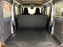 サポカーＳワイド適合　ラジオ　エアコン　アクセサリーソケット　コーナーセンサー　アイドリングストップ　光軸調整ダイヤル　横滑り防止機能　誤発進抑制機能　パワーウインドウ　キーレス（神奈川県）の中古車