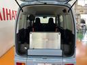 福祉車両　車いす乗車　電動ウインチ　オーディオ　エアコン　リヤファン　アイドリングストップ　　　オートハイビーム　横滑り防止機能　誤発進抑制機能　電動格納ミラー　パワーウインドウ　キーレス（神奈川県）の中古車