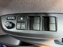 ハイブリッド車　衝突被害軽減ブレーキシステム　マルチメディアオーディオ　シートヒーター　Ｐスタート　ステアリングスイッチ　クルーズコントロール　オートハイビーム　ＥＴＣ　キーフリー（神奈川県）の中古車