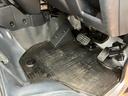 ４ＷＤ　三方開　荷台作業灯　ゴムマット　オーディオ　エアコン　パワーステアリング　光軸調整ダイヤル　パワーウインドウ　キーレス（神奈川県）の中古車