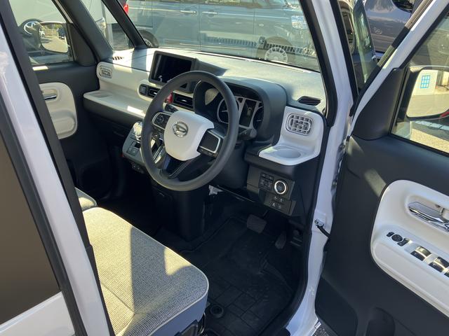 ムーヴキャンバスストライプスＧ両側パワースライドドア／ＬＥＤヘッドランプ／オートライト／シートヒーター／次世代スマートアシスト／バックカメラ／キーフリー／ベンチシート／コーナーセンサー／サイドエアバック（千葉県）の中古車