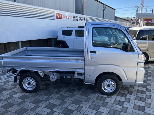 ハイゼットトラックスタンダード 農用スペシャルAMFMラジオ/LED大型荷台作業灯/スペアタイヤ/リヤ4枚リーフスプリング/スーパーデフロック(千葉県)の中古車