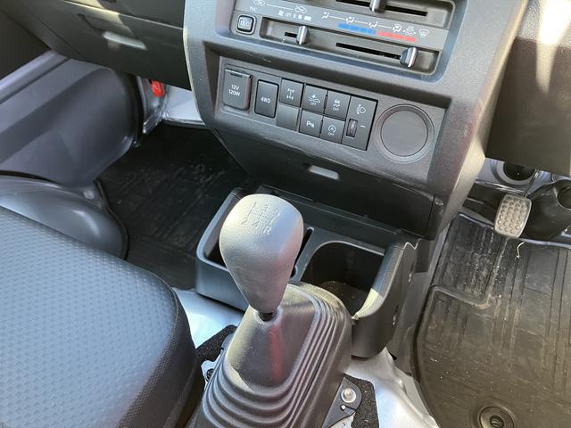 ハイゼットトラックスタンダード 農用スペシャルAMFMラジオ/LED大型荷台作業灯/スペアタイヤ/リヤ4枚リーフスプリング/スーパーデフロック(千葉県)の中古車