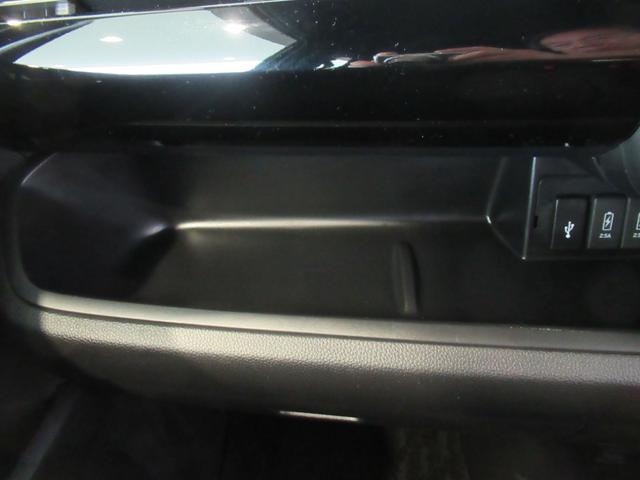 Ｎ−ＢＯＸカスタムＬナビ　ドラレコ　ＥＴＣ　両側電動スライドドア　プッシュボタンスタート　Ｈｏｎｄａ　ＳＥＮＳＩＮＧ　コ−ナ−センサ−　クル−ズコントロール　片側シ−トヒ−タ−　バックカメラ　エンジンスターター（奈良県）の中古車
