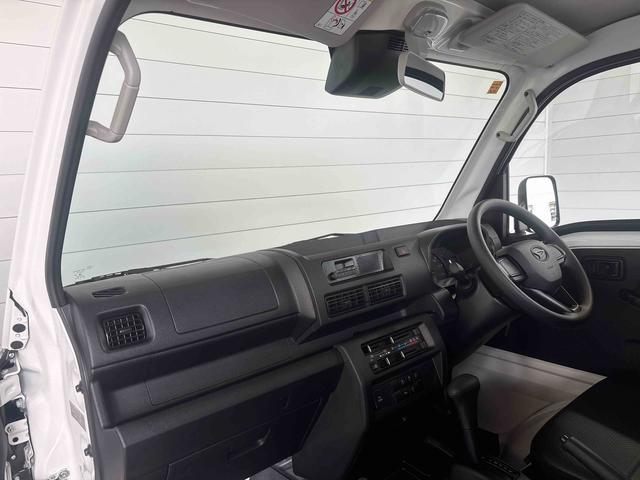 ハイゼットトラックスタンダードアイドリングストップ　マニュアルエアコン　ＡＭ／ＦＭラジオ　コーナーセンサー（奈良県）の中古車