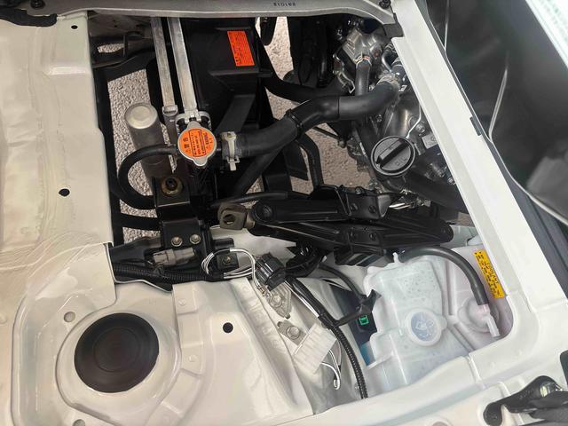 ハイゼットトラックスタンダードアイドリングストップ　マニュアルエアコン　ＡＭ／ＦＭラジオ　コーナーセンサー（奈良県）の中古車