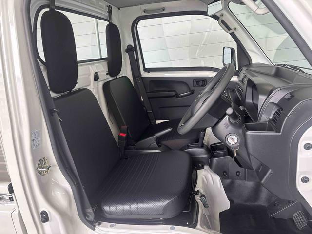 ハイゼットトラックスタンダードアイドリングストップ　マニュアルエアコン　ＡＭ／ＦＭラジオ　コーナーセンサー（奈良県）の中古車