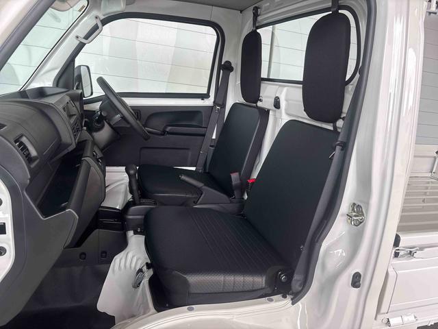 ハイゼットトラックスタンダードアイドリングストップ　マニュアルエアコン　ＡＭ／ＦＭラジオ　コーナーセンサー（奈良県）の中古車
