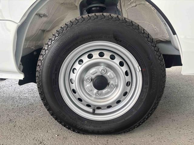 ハイゼットトラックスタンダードアイドリングストップ　マニュアルエアコン　ＡＭ／ＦＭラジオ　コーナーセンサー（奈良県）の中古車