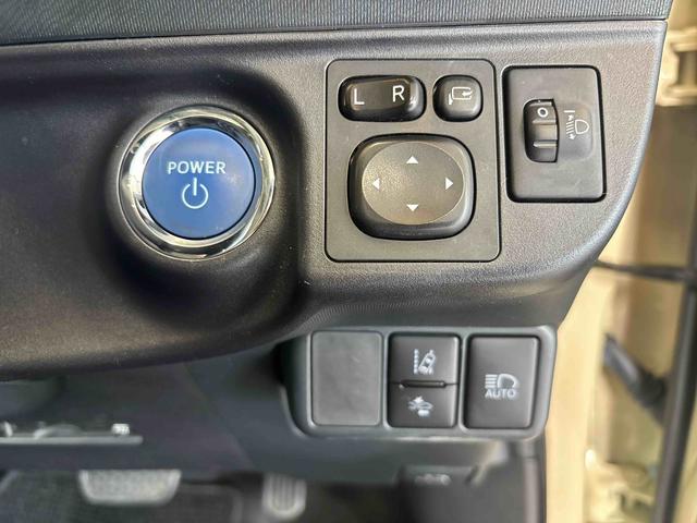 アクアクロスオーバーナビゲーション　ＥＴＣ　ドライブレコーダーバックカメラ　プッシュボタンスタート（奈良県）の中古車