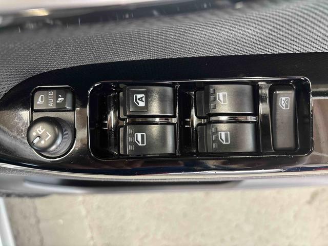 ムーヴカスタム　ＲＳ　ハイパーＳＡIIIターボエンジン　ＬＥＤヘットライト　運転席シートヒーター　ＣＤチューナー　アイドリングストップ　プッシュボタンスタート　オートマチックハイビーム　アルミホイール　電動格納式ミラー（奈良県）の中古車