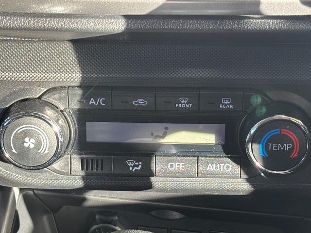 ロッキーＸナビゲーション　バックカメラ　ドライブレコーダー　ＥＴＣ車載器　ＴＶコントロール　電動格納式ドアミラー　パワーウィンドウ　プッシュスタートスイッチ　キーフリーシステム　アイドリングストップ機能（奈良県）の中古車