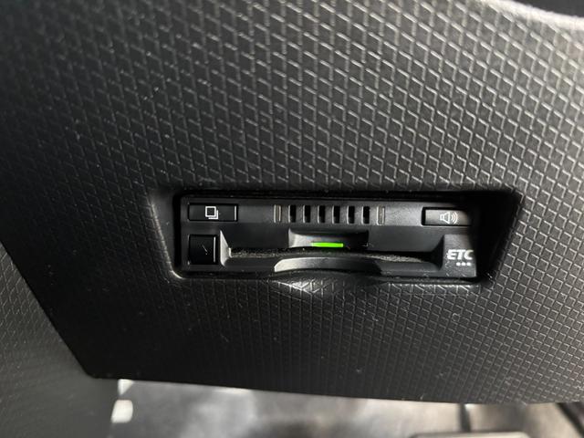 タントカスタムＲＳターボ車　純正ナビ　パノラマモニター　ドライブレコーダー　ＥＴＣ　両側電動スライドドア　運転席・助手席シートヒーター　アルミホイール　電動格納式ドアミラー　電動パーキングブレーキ（奈良県）の中古車